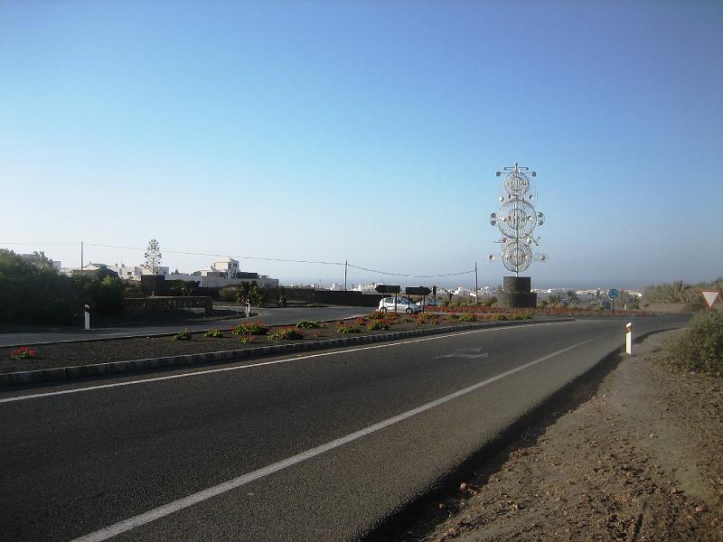 IMG_1507.JPG - Tahiche Kreisekunst  (Windrad)