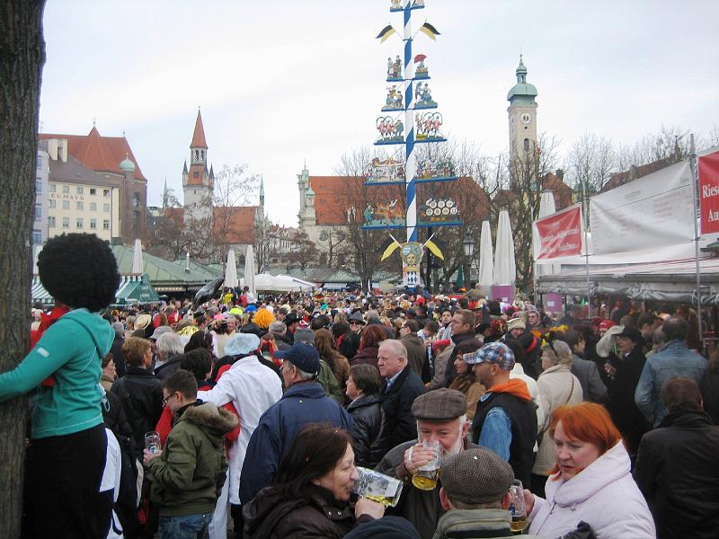IMG_1301.JPG - mehr Fasching